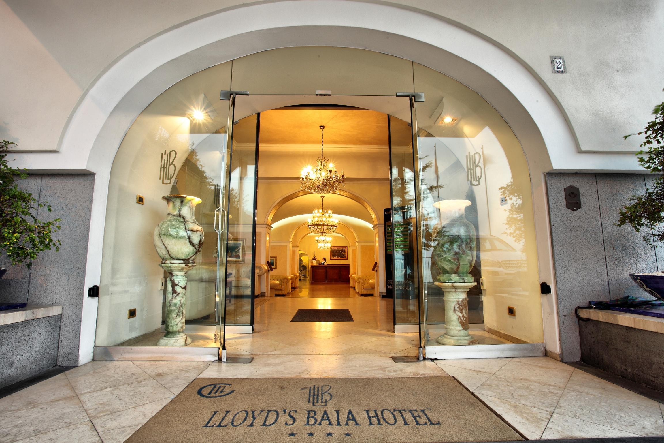 Lloyd'S Baia Hotel Vietri Exterior foto